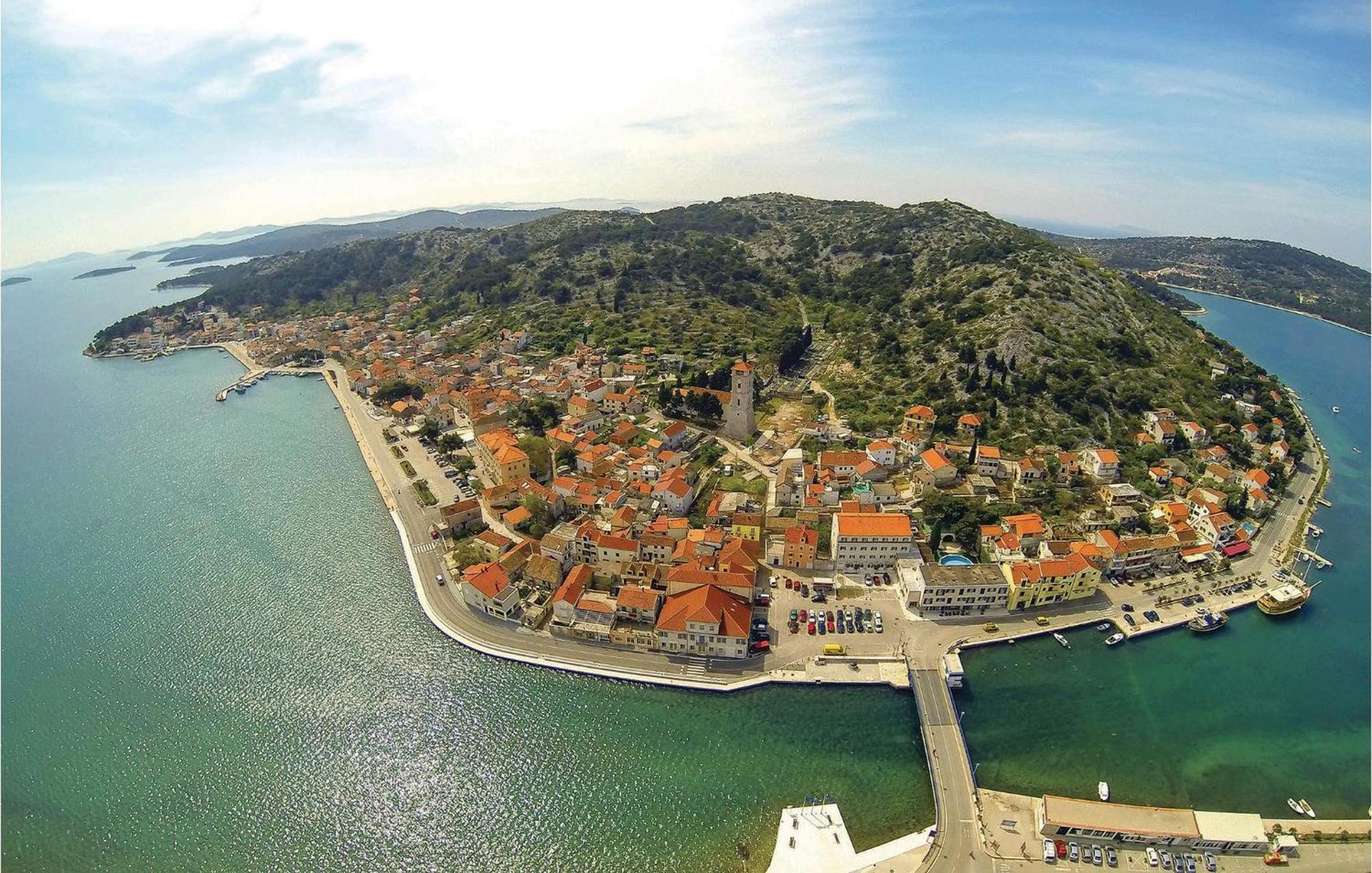 Amazing Apartment In Tisno With Wifi Exterior foto